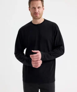 Uneek Long Sleeve Classic T-Shirt