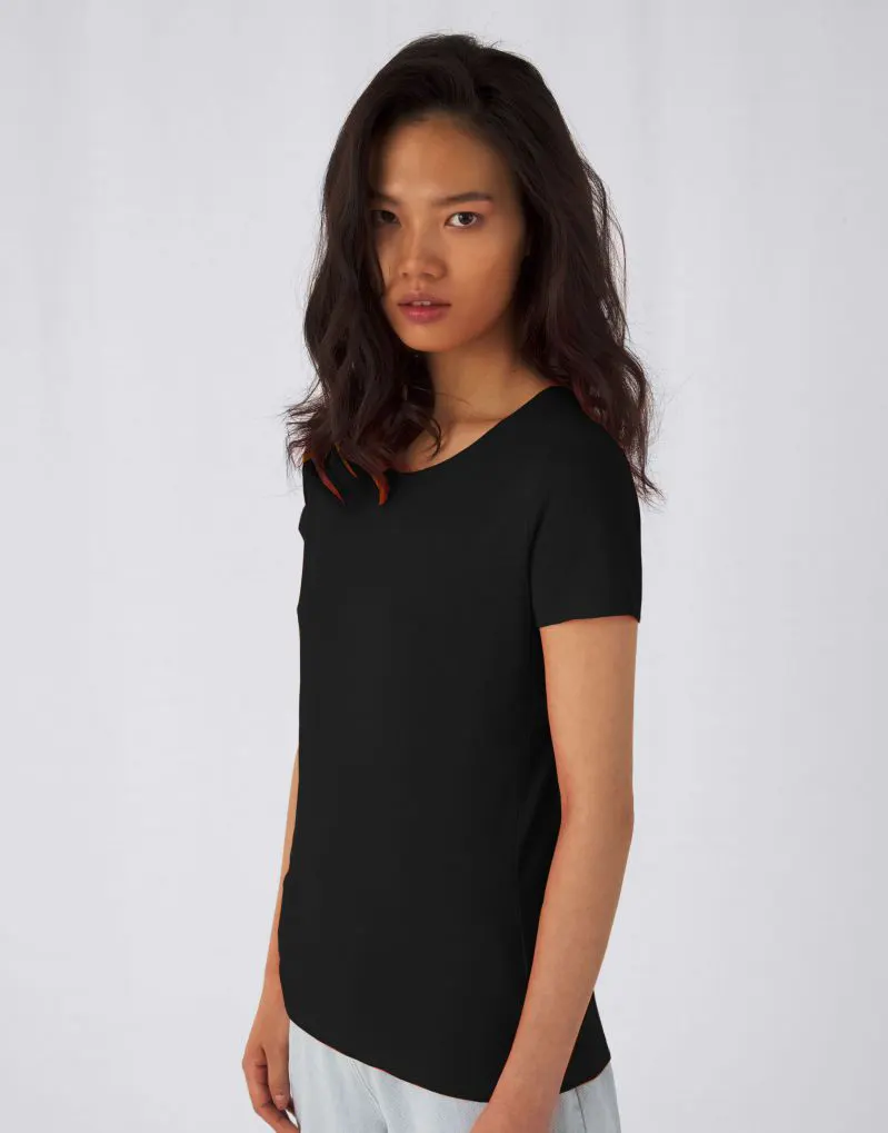 B&C Inspire Plus T and Women