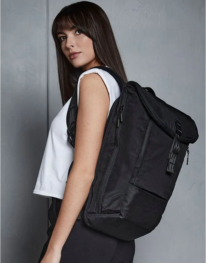 Quadra Pitch Black 12 Hour Daypack
