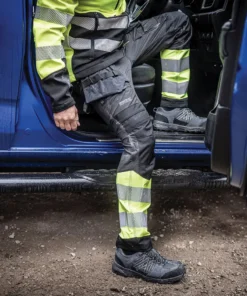 Regatta High Visibility Hi-Vis X-Pro Stretch Holster Trousers (Class 1)