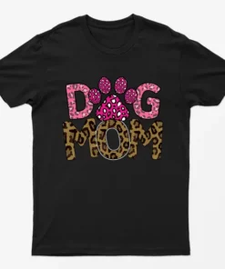 Black Dog Mom Love T-Shirt