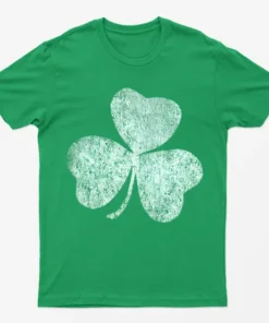 Irish Green St Patrick's Day Grunchy Leaf  T-Shirt