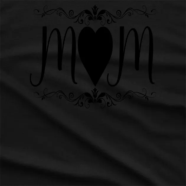 Mom Love Graphic T-Shirt
