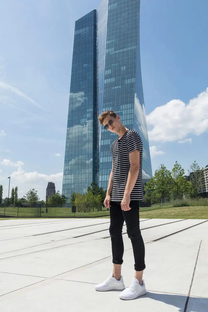 Build Your Brand Mens Stripe Tee