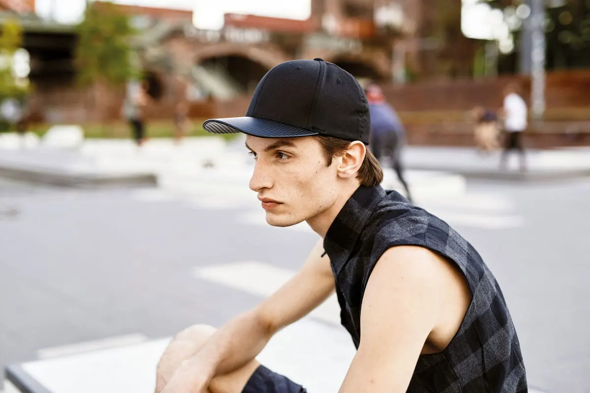 Flexfit By Yupoong Carbon Snapback 6089Ca