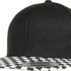 Black/White