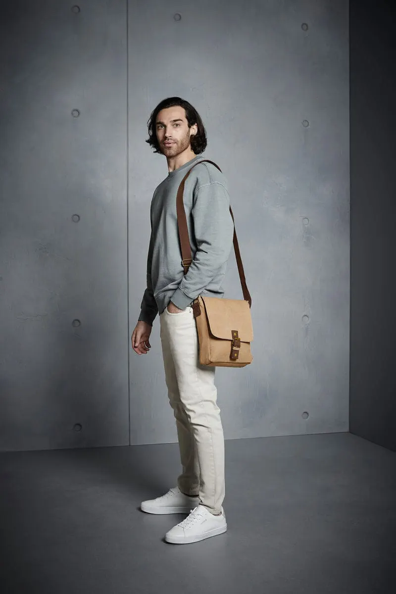 Quadra Vintage Canvas Ipad And Tablet Reporter