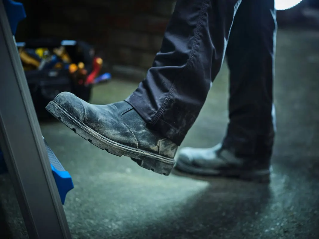 Regatta Safety Footwear Mens Waterproof S3 Dealer Boots