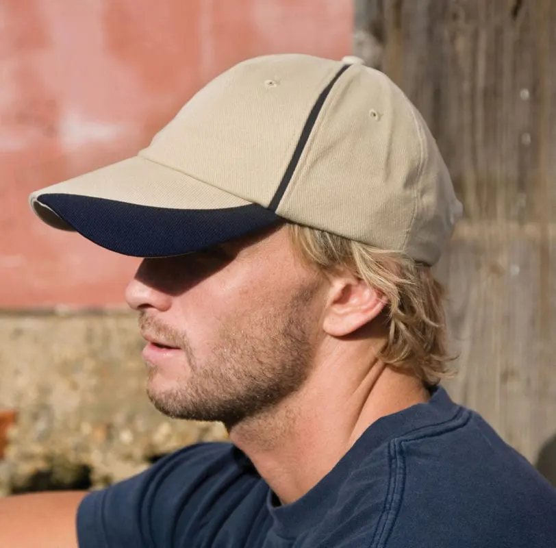 Result Headwear Heavy Brushed Cotton Cap With Scallop Peak And Contrast Trim